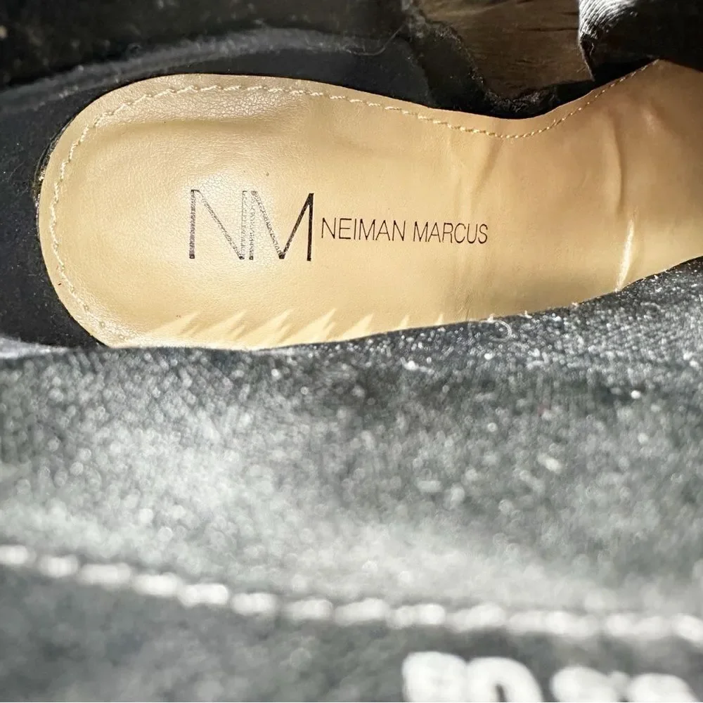 Neiman Marcus Niana‎ Almond Toe Bootie Black Leather Oval Sculptural Heel Sz 5.5